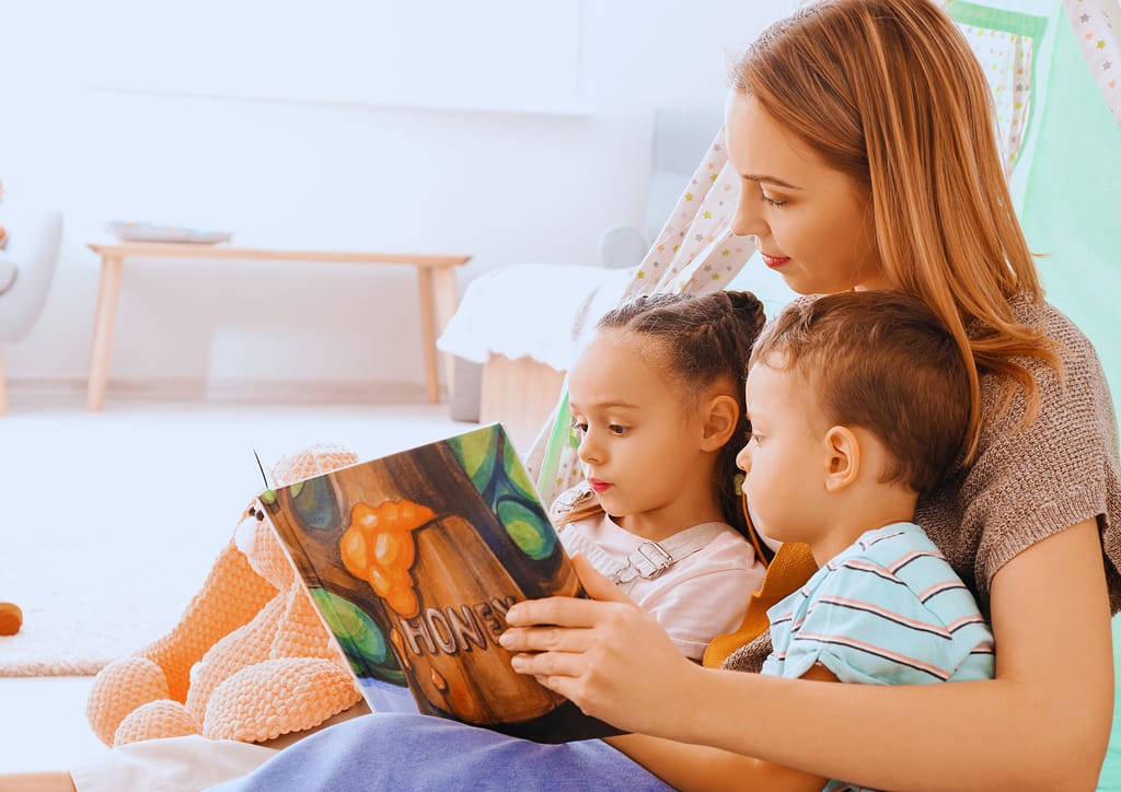 Child Care, Nanny, Au Pair (Camps Bay Luxury Villas)